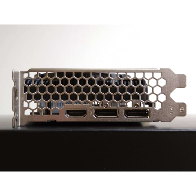 新作特価 美品 保証有 GAINWARD GTX 1650 D6 Ghostの通販 by Crusoe's shop|ラクマ 高品質新品