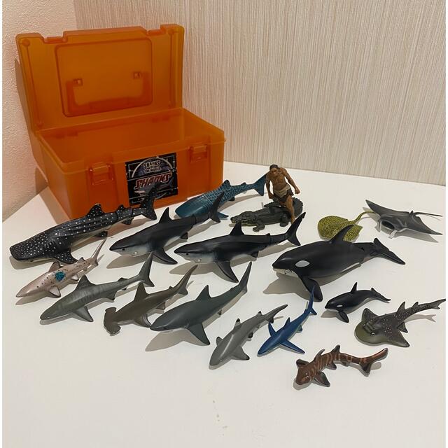 Takara Tomy - サメ シャチ おもちゃの通販 by ninomika｜タカラトミーならラクマ