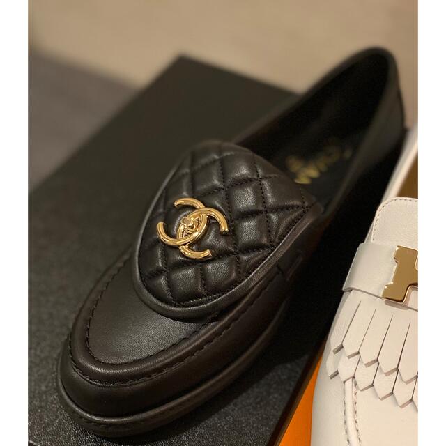 CHANEL - 新品 レア 2022 CHANEL マトラッセ ターンロック ローファー