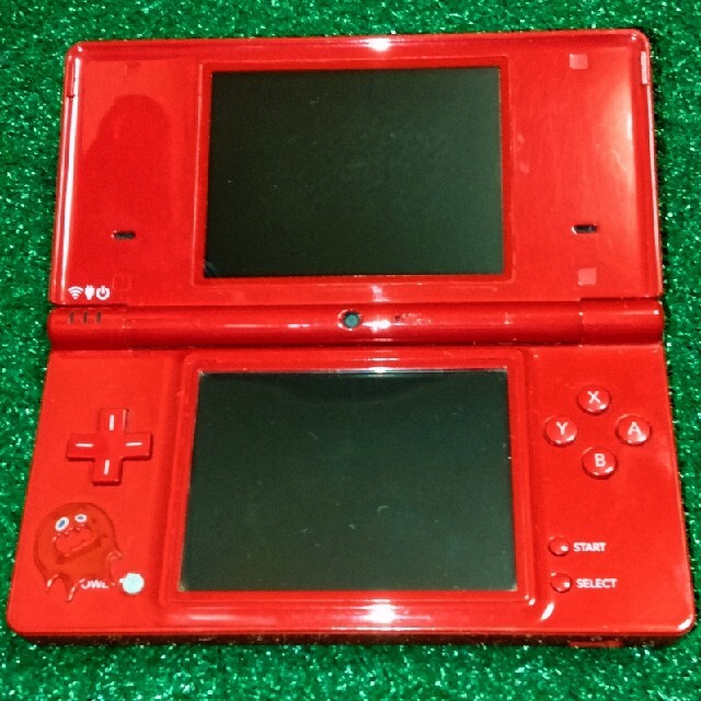 ニンテンドーDS(ニンテンドーDS)のニンテンドーDSi 本体(レッド)#タッチペン・SDカード無し#送料込み エンタメ/ホビーのゲームソフト/ゲーム機本体(携帯用ゲーム機本体)の商品写真