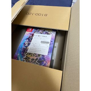 ディーエムエム(DMM)の刀剣乱舞無双　スペシャルコレクションボックス　Nintendo Switch(家庭用ゲームソフト)
