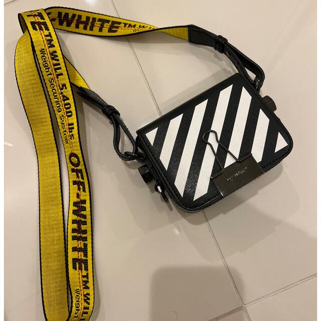 OFF-WHITE(オフホワイト)のオフホワイト　ミニショルダー レディースのバッグ(ショルダーバッグ)の商品写真