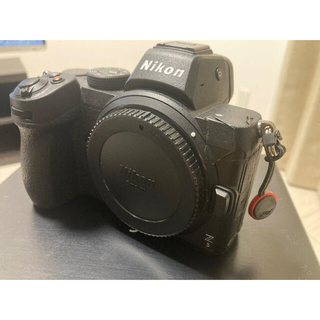 【美品！】Nikon カメラ Z 5(ミラーレス一眼)