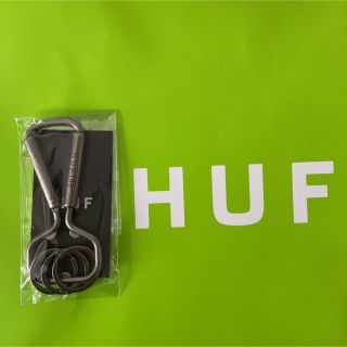 ハフ(HUF)のHUFカラビナ　シルバー BOTTLE OPENER CARABINERレア‼️(キーホルダー)