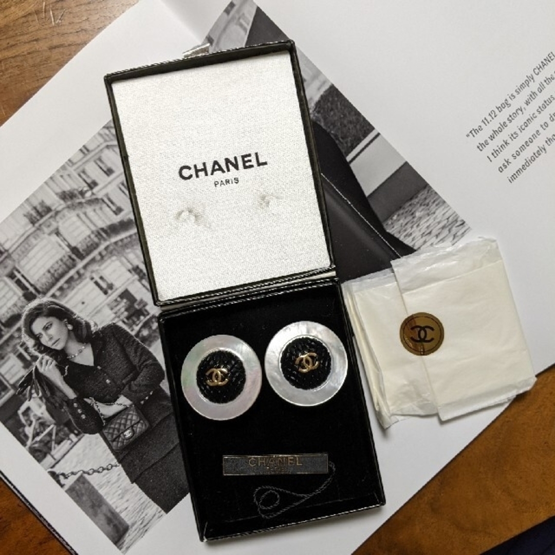 CHANEL イヤリング ヴィンテージ マトラッセ シェルアクセサリー