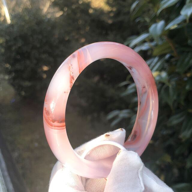 天然無処理 高級 南紅瑪瑙(ナンホンメノウ)の原石くり抜き 天然無処理 高級 南紅瑪瑙(ナンホンメノウ)の原石くり抜き