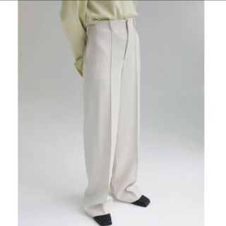 オーラリー(AURALEE)のAURALEE WASHABLE WOOL MAX SERGE SLACKS (スラックス)