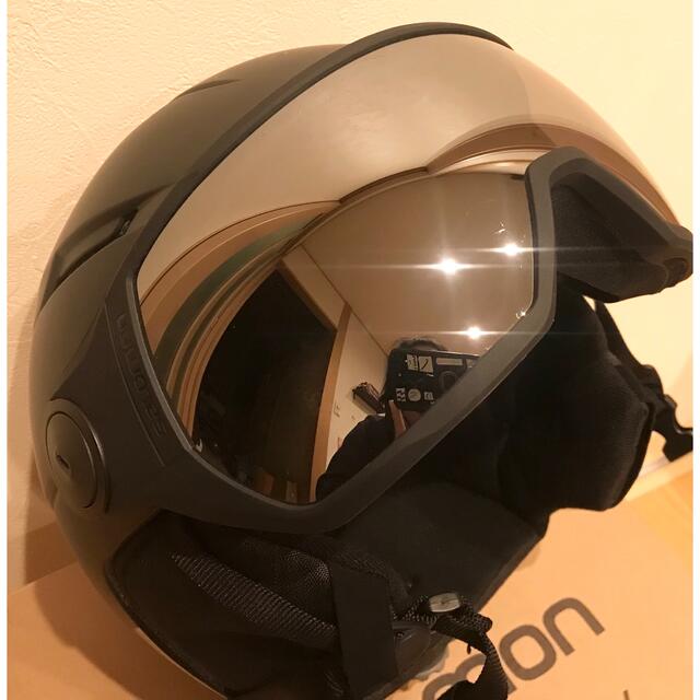 SALOMON(サロモン)のSALOMON PIONEER VISOR Lバイザーつきスノースキーヘルメット スポーツ/アウトドアのスノーボード(アクセサリー)の商品写真