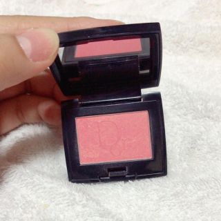 ディオール(Dior)の756 ローズ シェリー(チーク)