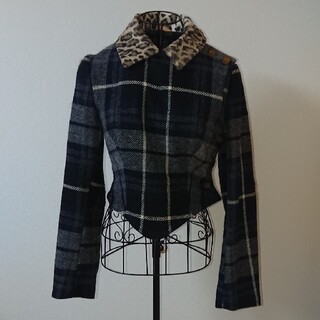 ヴィヴィアンウエストウッド(Vivienne Westwood)のレオパード襟変形ジャケット(ブルゾン)