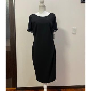 カルバンクライン(Calvin Klein)の《新品》大きいサイズCalvin Klein・カルバンクライン　膝丈ワンピ(ひざ丈ワンピース)