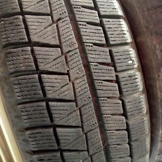 ブリヂストン(BRIDGESTONE)の中古ｽﾀｯﾄﾞﾚｽ!155/65R13四本(タイヤ)