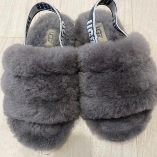 アグ(UGG)のアグ　UGG スリッパ　サンダル　ロゴ　ファー(サンダル)