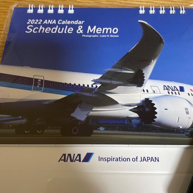 ANA(全日本空輸)(エーエヌエー(ゼンニッポンクウユ))のANA  卓上カレンダー　手帳　【2022年】 メンズのファッション小物(手帳)の商品写真