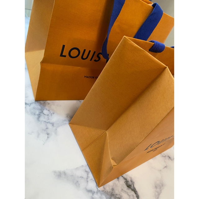 LOUIS VUITTON(ルイヴィトン)の鯖様専用/LOUIS VUITTON紙袋4点 レディースのバッグ(ショップ袋)の商品写真