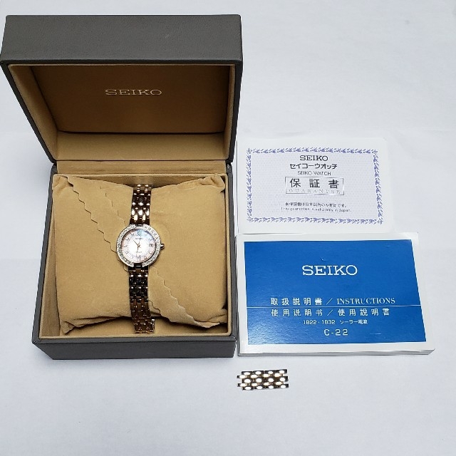 SEIKO(セイコー)の☆美品☆セイコー☆エクセリーヌ☆電波ソーラー☆ダイヤモンド☆SWCW085☆ レディースのファッション小物(腕時計)の商品写真