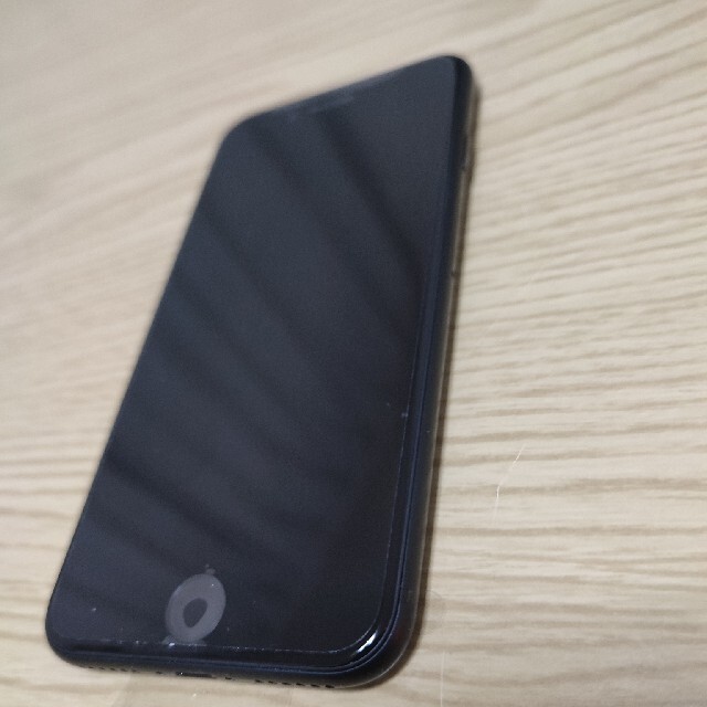 高品質特価 アップル iPhoneSE 第2世代 64GB ブラック auの通販 by としさん's shop｜ラクマ 格安在庫