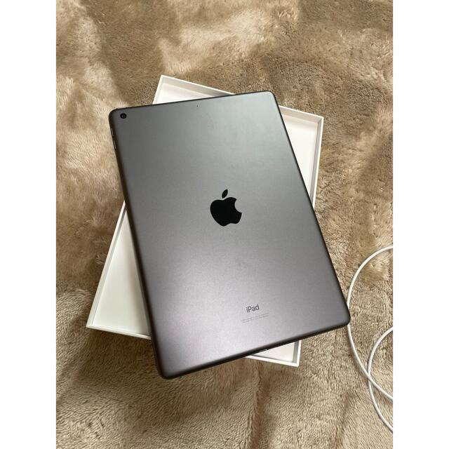 iPad第8世代 32GB WiFiモデル 1