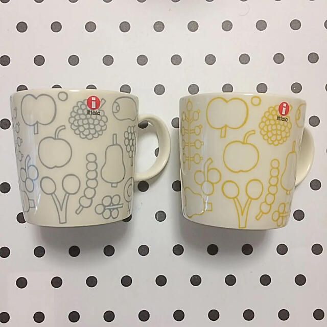 iittala(イッタラ)の♡イッタラ フルッタ マグカップ パールグレイ イエロー フルーツ OTC インテリア/住まい/日用品のキッチン/食器(食器)の商品写真