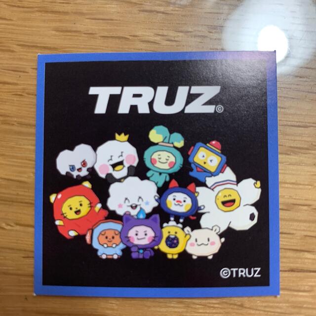 TREASURE(トレジャー)のTREASURE TRUZ シール エンタメ/ホビーのタレントグッズ(アイドルグッズ)の商品写真