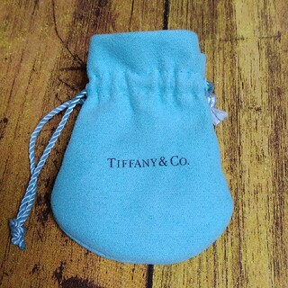 ティファニー(Tiffany & Co.)のティファニー　保存袋　巾着　アクセサリー　シルバー(ショップ袋)