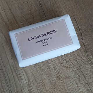 ローラメルシエ(laura mercier)の専用✩.*˚ローラメルシエ　石鹸　アンバーバニラ　新品未使用(ボディソープ/石鹸)