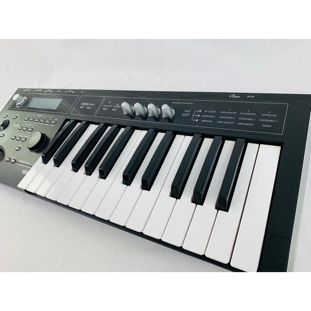 KORG(コルグ)のKORG microX シンセサイザー　MIDIコントローラー 楽器の鍵盤楽器(キーボード/シンセサイザー)の商品写真