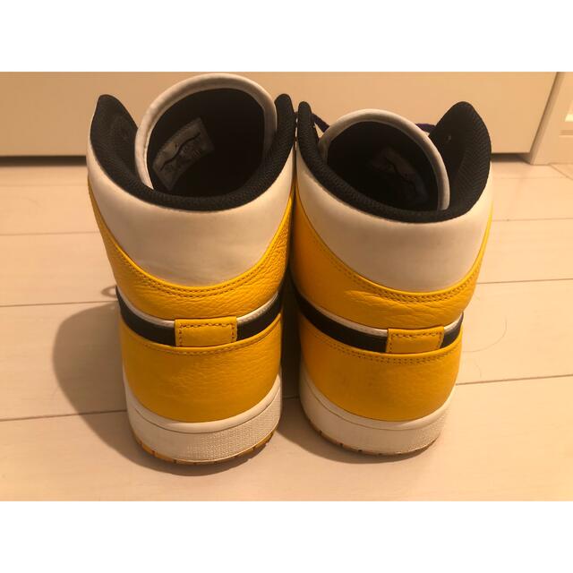 NIKE(ナイキ)のNIKE  AIR JORDAN 1 MID SE LAKERS 1MID  メンズの靴/シューズ(スニーカー)の商品写真