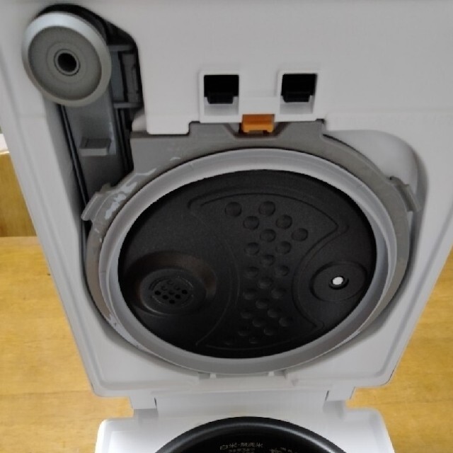 三菱 蒸気レス 炊飯器 NJ-XSC10J−W 三菱 蒸気レス 炊飯器 NJ-XSC10J−W