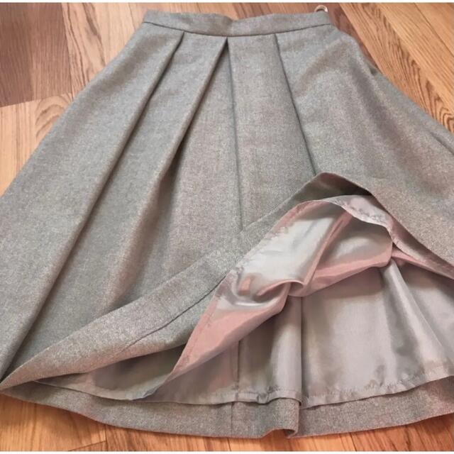 MACKINTOSH PHILOSOPHY(マッキントッシュフィロソフィー)のマッキントッシュフィロソフィー　美品　34サイズ  ウール、グレースカート レディースのスカート(ひざ丈スカート)の商品写真