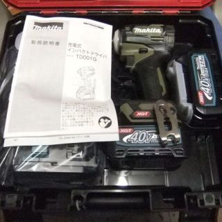 マキタ(Makita)のマキタ　インパクトドライバ　TD００１GRDX　40v  新品  税込み(その他)