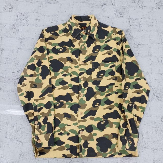 A BATHING APE(アベイシングエイプ)のA BATHING APE アベイシングエイプ コットンジャケット エイプカモ メンズのトップス(シャツ)の商品写真