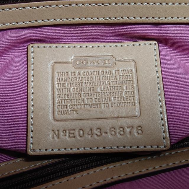 COACH(コーチ)のコーチ トートバッグ 6876 カーキ×ピンク レディースのバッグ(トートバッグ)の商品写真