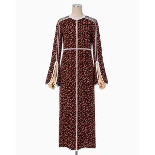 マメ(mame)のOsmanthus Motif Jacquard Knitted Dress(ロングワンピース/マキシワンピース)