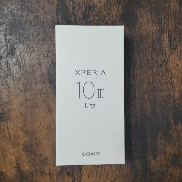 Xperia(エクスペリア)のXperia 10 III Lite XQ-BT44 ホワイト　エクスペリア スマホ/家電/カメラのスマートフォン/携帯電話(スマートフォン本体)の商品写真