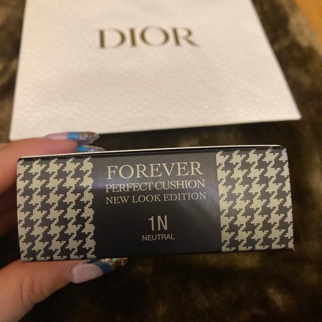 Dior 千鳥柄 マット ファンデーション コスメ/美容のベースメイク/化粧品(ファンデーション)の商品写真