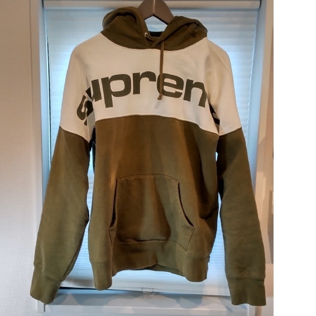 Supreme(シュプリーム)の[ツッキー様専用]Supreme Blocked Hooded Sweat メンズのトップス(パーカー)の商品写真