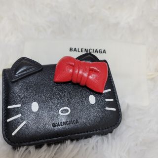 バレンシアガ(Balenciaga)の<希少>BALENCIAGA　バレンシアガ　キティコラボ　コンパクトウォレット(財布)