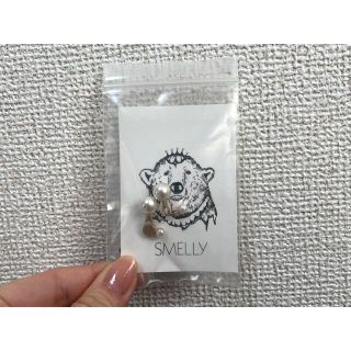 スメリー(SMELLY)のSMELLY リバーシブルパールピアス(ピアス)