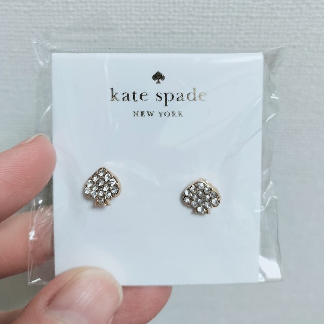 kate spade new york(ケイトスペードニューヨーク)の値下　新品　ケイトスペード　スペード　ピアス レディースのアクセサリー(ピアス)の商品写真