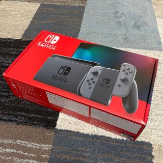 ニンテンドースイッチ(Nintendo Switch)のニンテンドー　switch スイッチ　グレー　本体(家庭用ゲーム機本体)