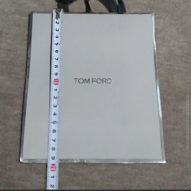 TOM FORD(トムフォード)のトムフォード　ショッパー　２枚セット レディースのバッグ(ショップ袋)の商品写真