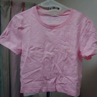 スピンズ(SPINNS)のSPINNS ピンクTシャツ(Tシャツ(半袖/袖なし))