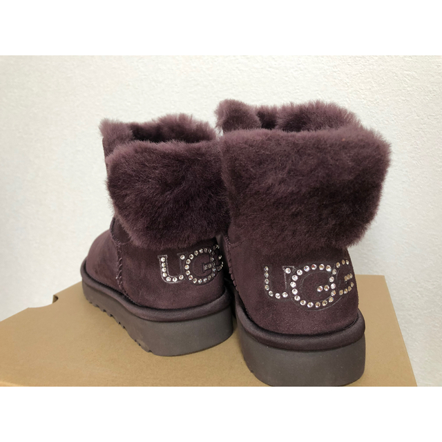 UGG(アグ)の18まで限定値下　UGGブリング ミニ CLASSIC BLING MINI 5 レディースの靴/シューズ(ブーツ)の商品写真