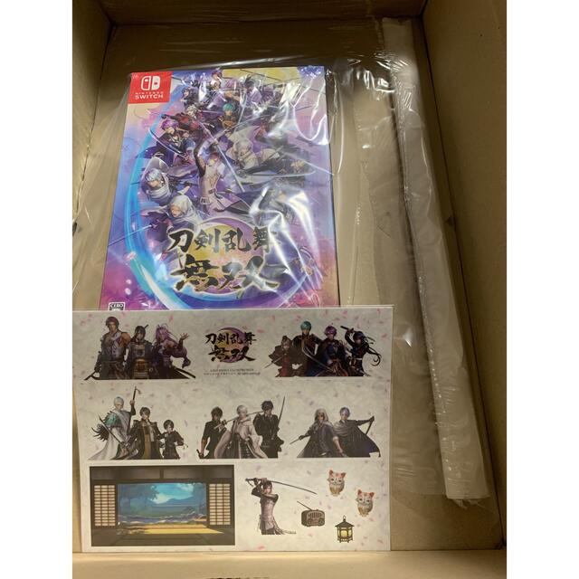 Nintendo Switch(ニンテンドースイッチ)の★刀剣乱舞無双★スペシャルコレクションボックス★ソフマップ特典付★24h以内発送 エンタメ/ホビーのゲームソフト/ゲーム機本体(家庭用ゲームソフト)の商品写真