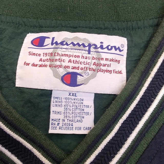 Champion(チャンピオン)のChampionチャンピオン プルオーバージャケット ナイロンジャケット メンズのジャケット/アウター(ナイロンジャケット)の商品写真