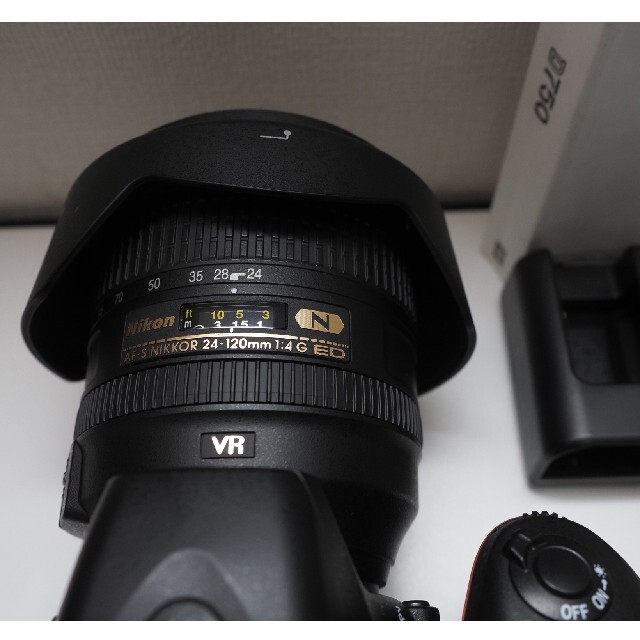 Nikon D750 24-120mm レンズキット F4G VR