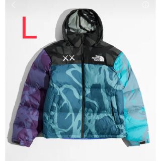 ザノースフェイス(THE NORTH FACE)のL north face nuptse KAWS ノースフェイス ヌプシ (ダウンジャケット)