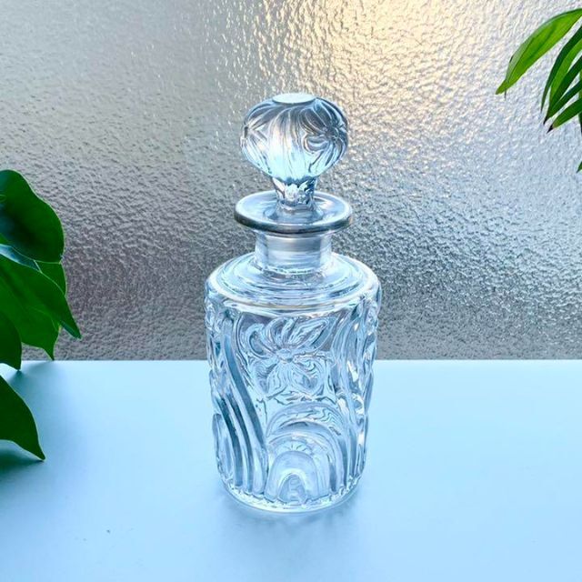 クリアランス売筋品 金彩の香水瓶 大瓶 オールド バカラ BACCARAT