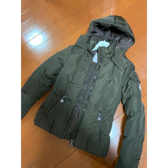 最新な MONCLER - 新品未使用モンクレール 茶ブラウンダウンジャケット